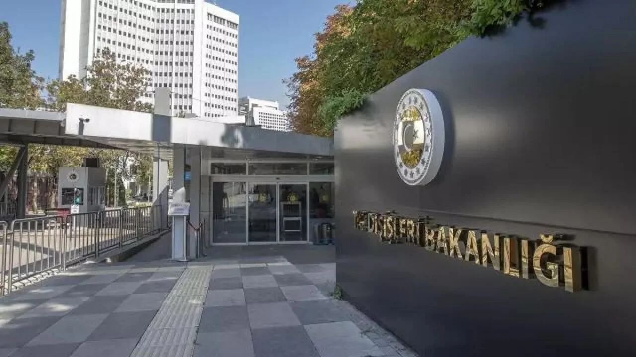Dışişleri'nden Fransa'ya rest