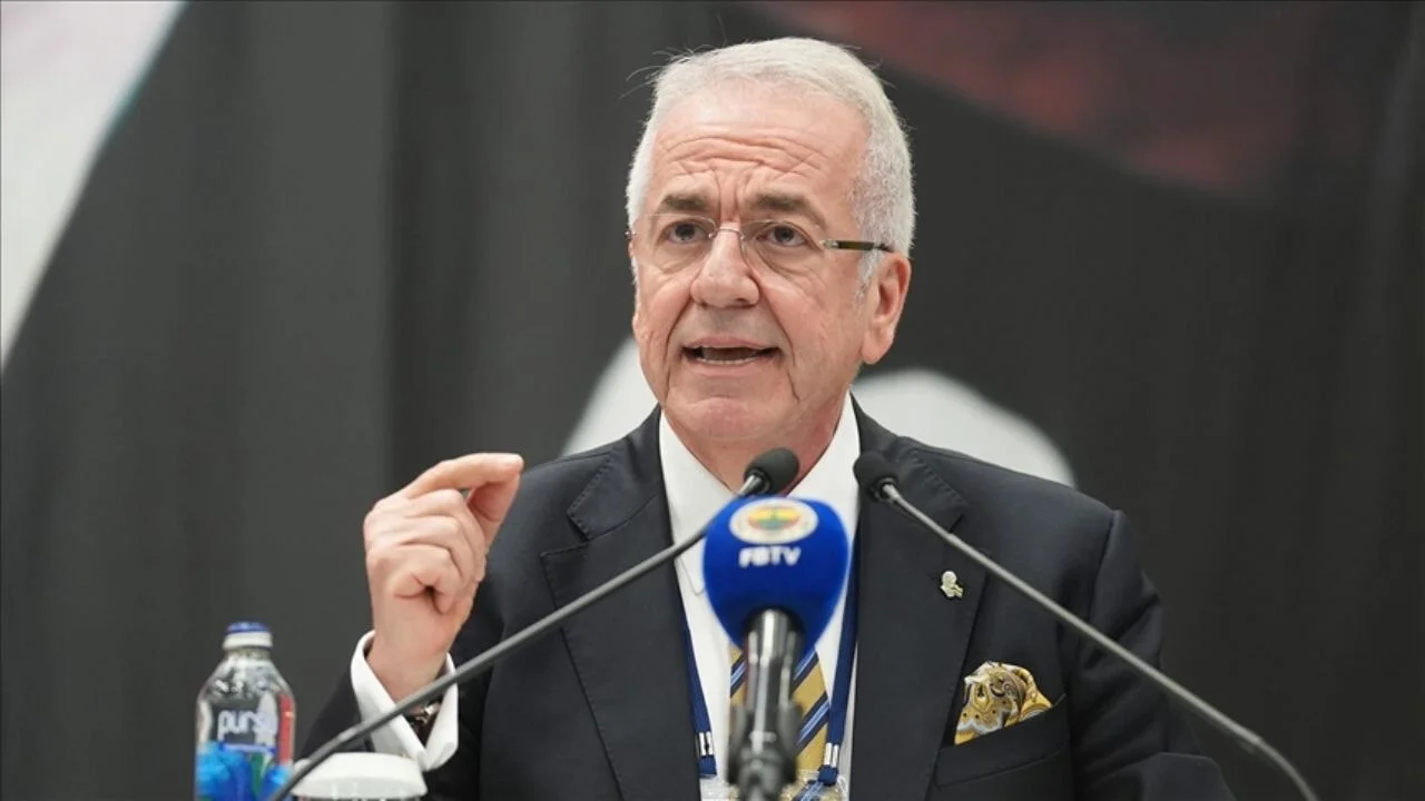 Fenerbahçe yönetiminde istifa!