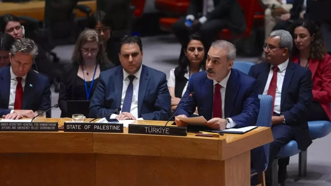 Fidan BM'de gerçekleri haykırdı: İsrail tüm ilkeleri ihlal etti, dünya suskun kaldı bölge tehdit altında