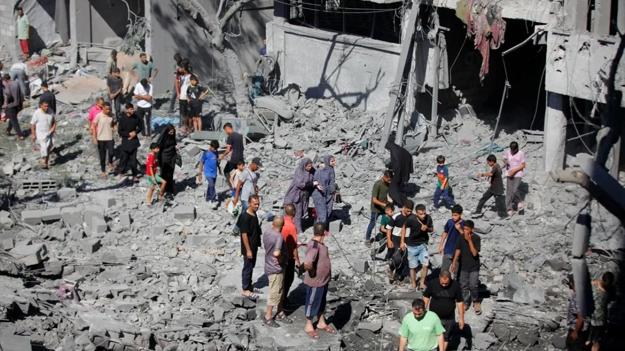 Gazze'de can kaybı 57 bin 338'e yükseldi