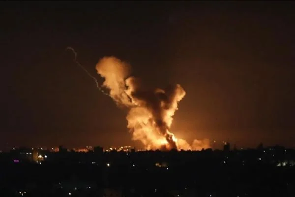 Irak'ta petrol sahasına bomba yüklü İHA saldırısı