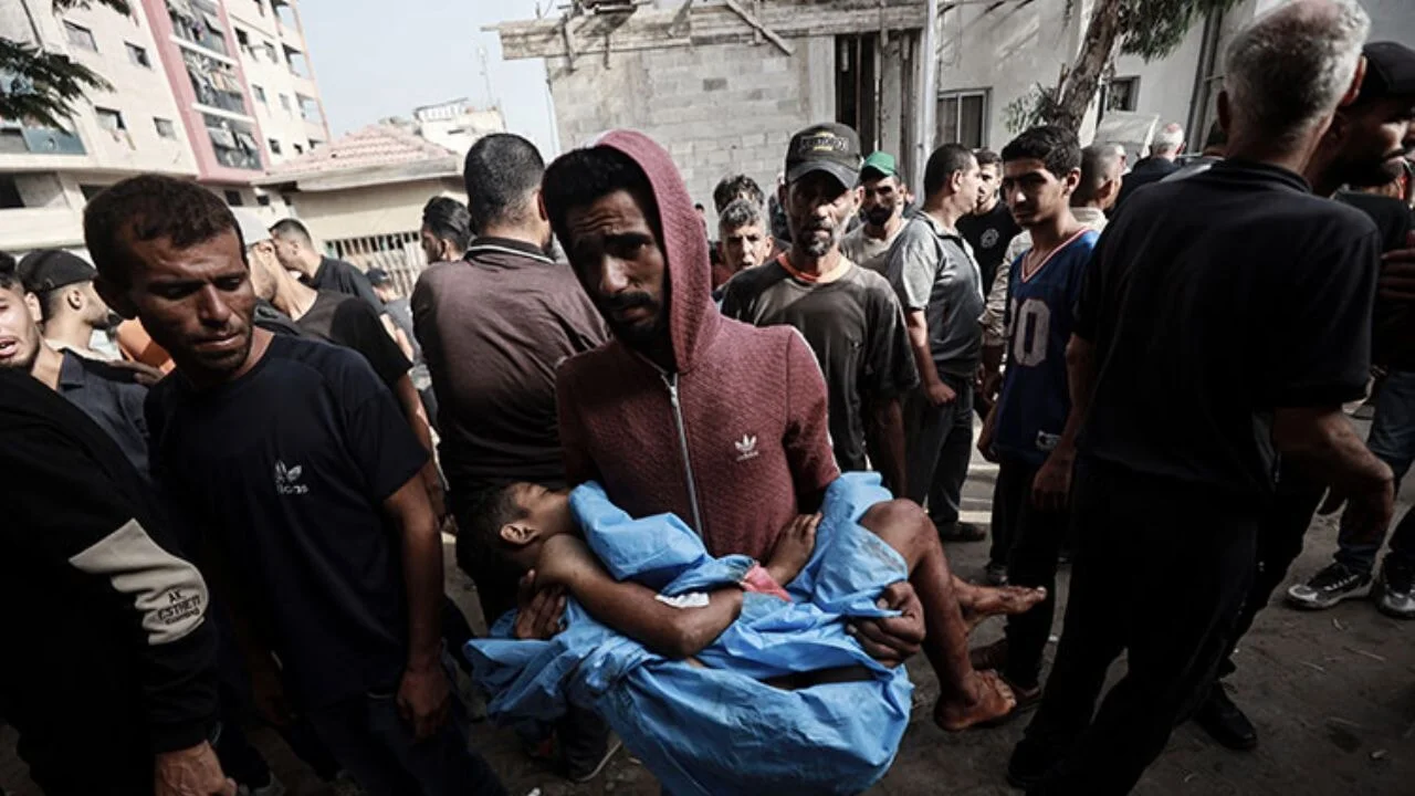 İsrail'in Gazze'ye saldırılarında 10 Filistinli şehit