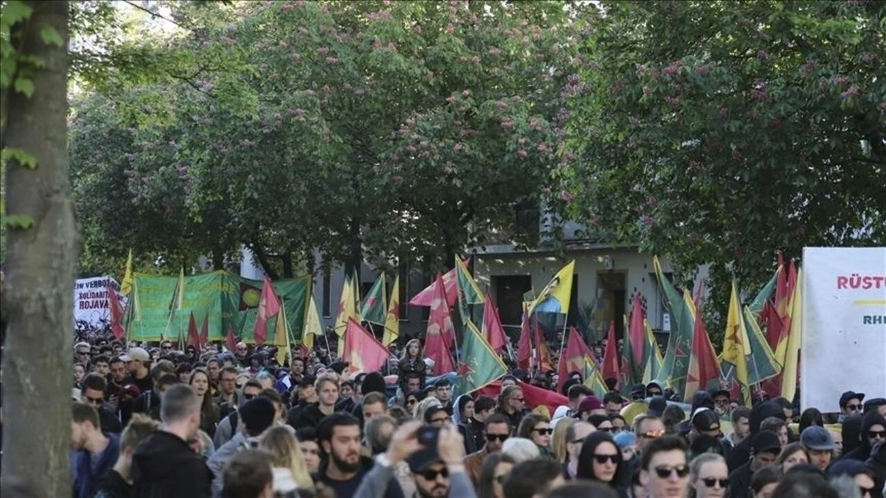 'Kürtler PKK'ya haraç vermeyecek...' Almanya'daki Kürtler ne diyor?