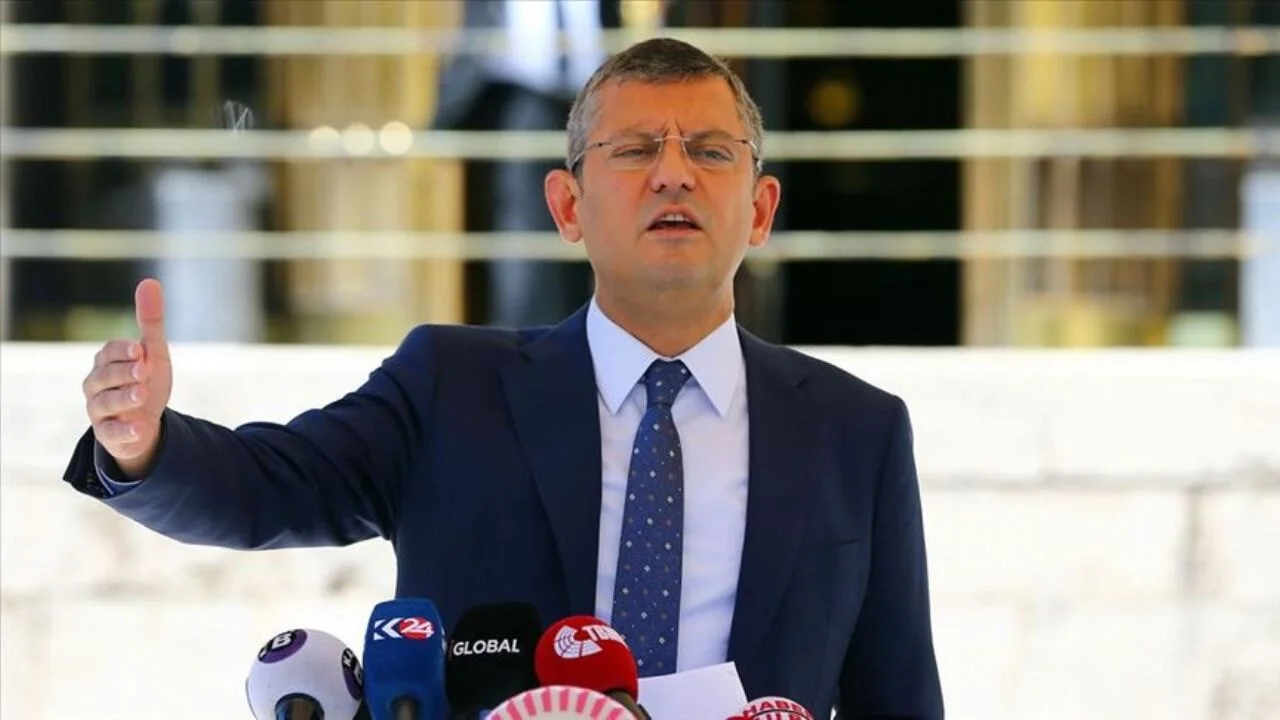 Özgür Özel'e üç ayrı suçtan soruşturma açıldı