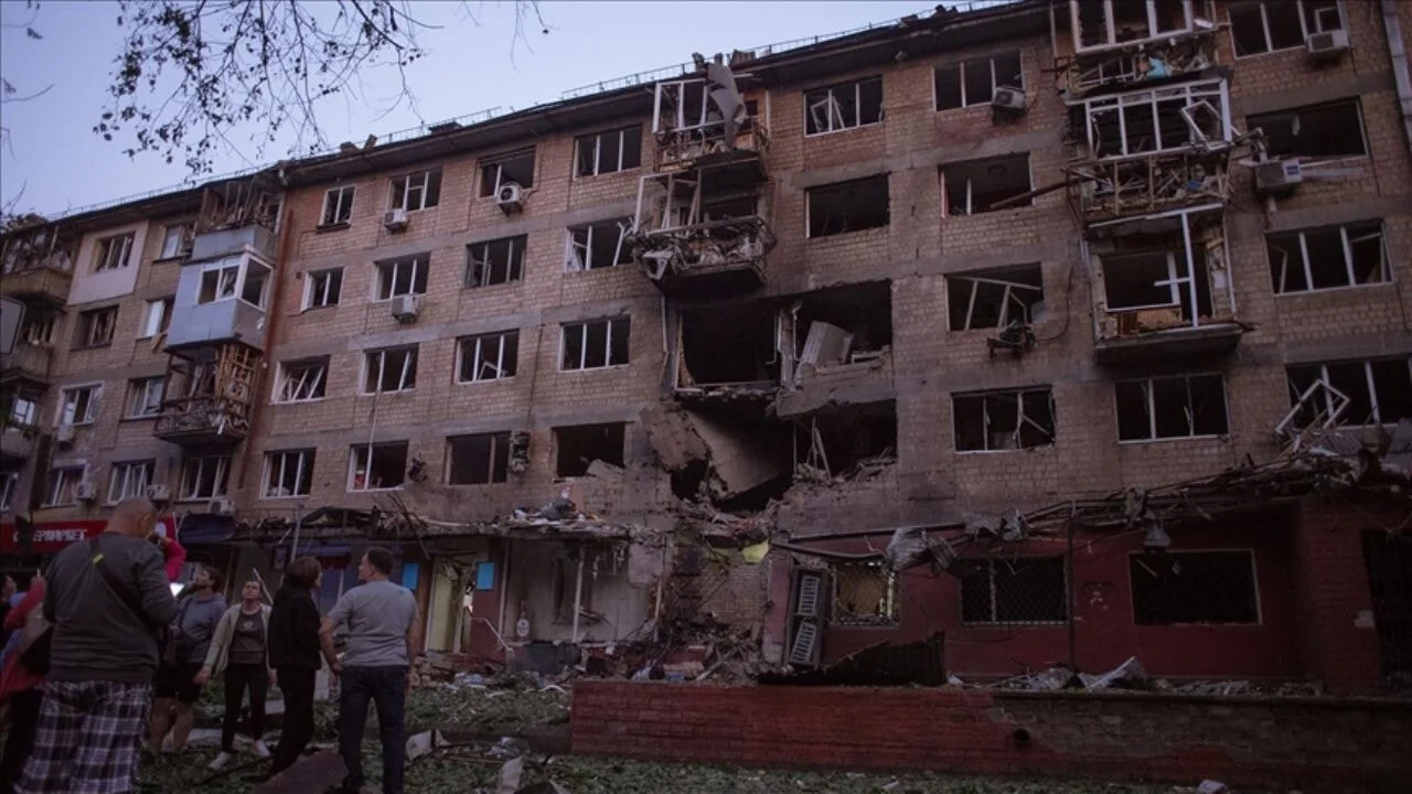 Rusya, Ukrayna'ya İHA ve füze yağdırdı