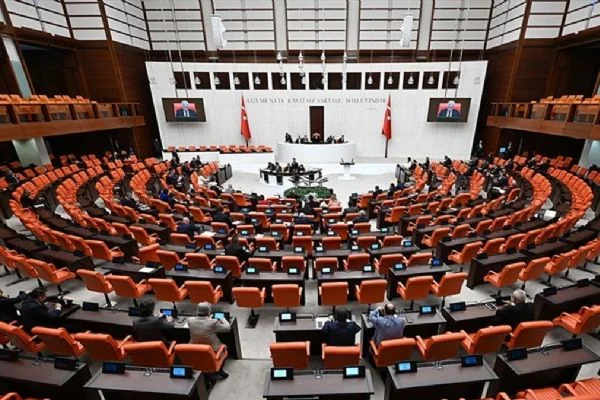 TBMM'den Suriye tezkeresi... İsrail'in saldırılarını en sert şekilde kınıyoruz''