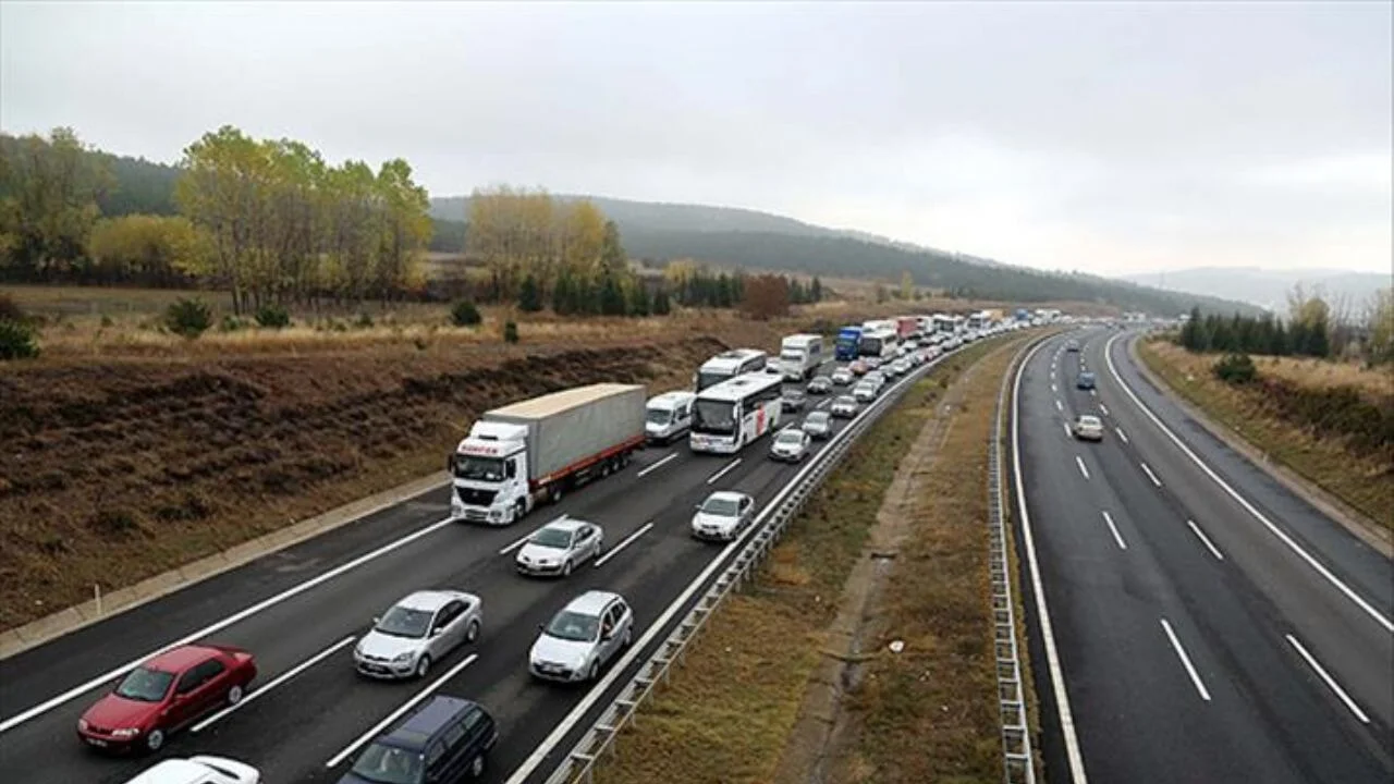 TEM Otoyolu ve TAG'da yol çalışmaları: İşte sürücüler için uyarılar