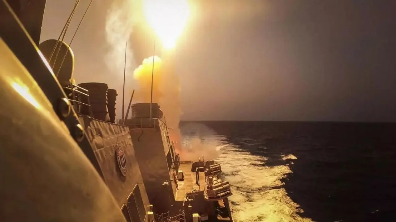 Yemen açıklarında sıcak temas: Gemide çatışma çıktı