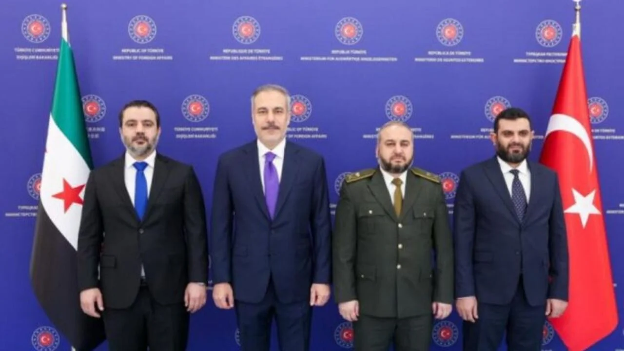 Şam-Ankara Hattında Yoğun Trafik: Şibani, Kürt Diyaloğu İçin Temasta