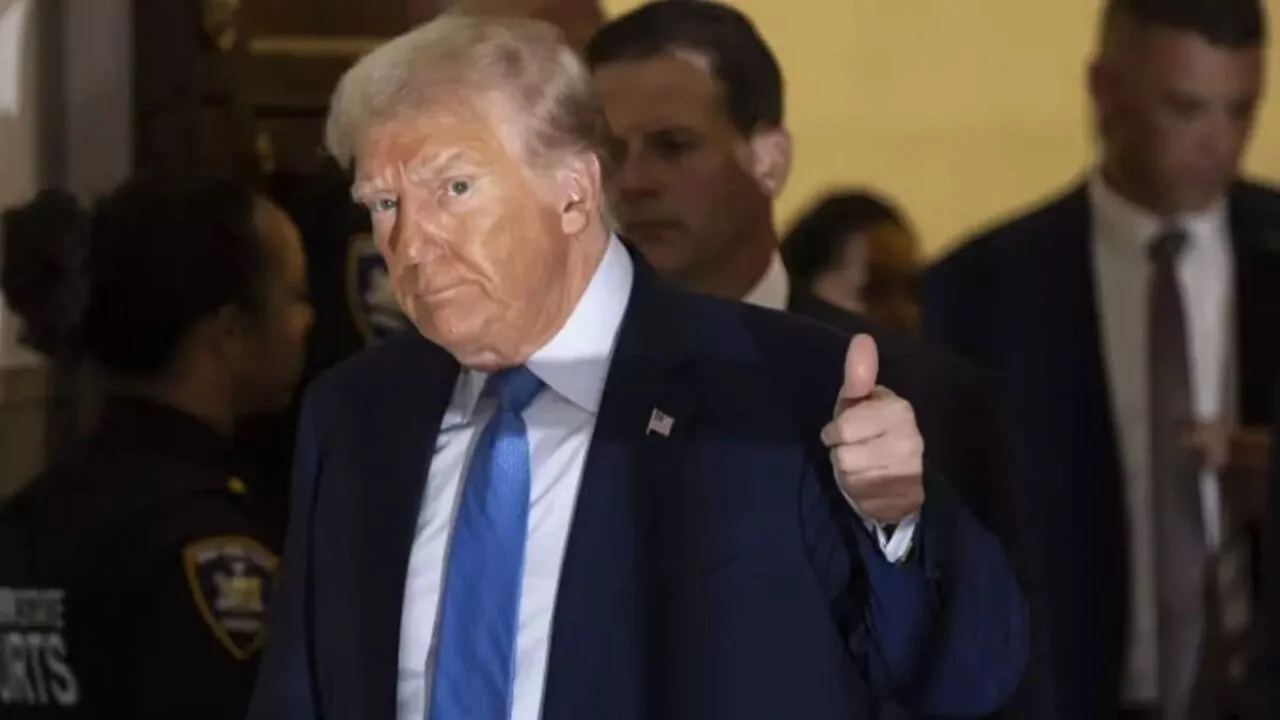 Trump, Rusya'ya ağır yaptırım uyarısı yaptı