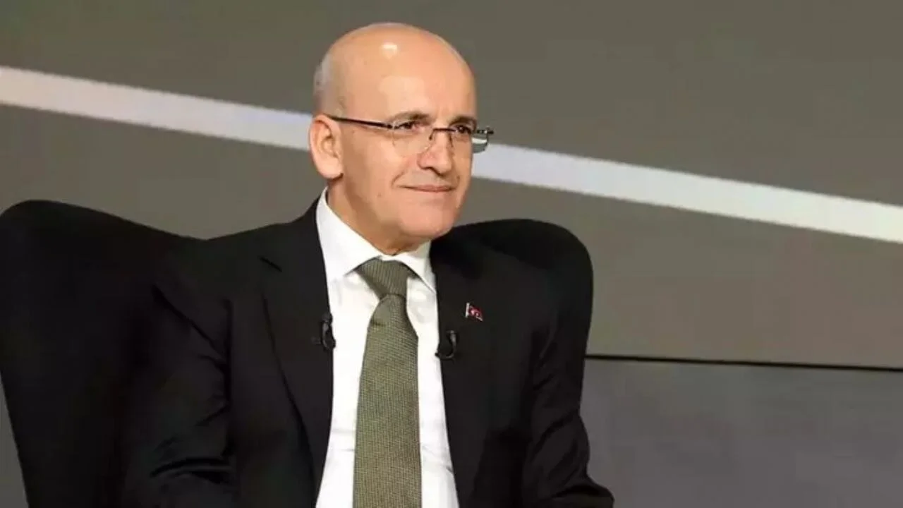 Bakan Şimşek: Cari açığın sürdürülebilir seviyede kalmasını bekliyoruz