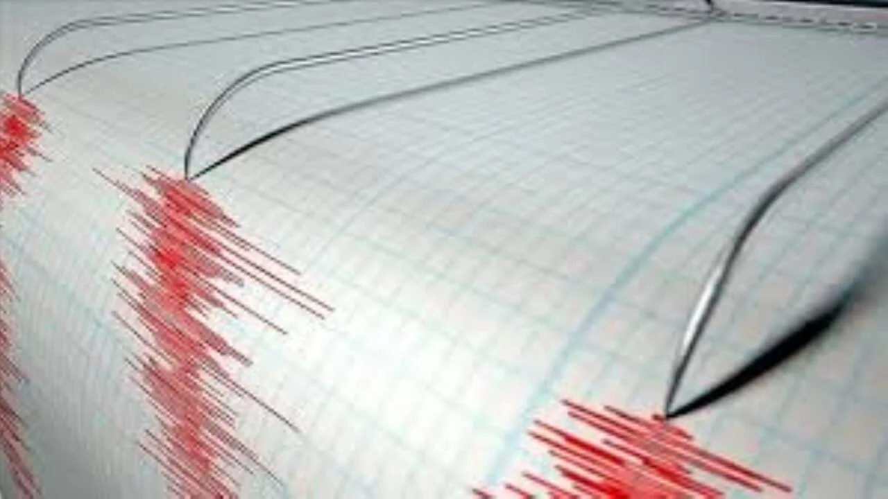 İran'da sabah saatlerinde deprem meydana geldi
