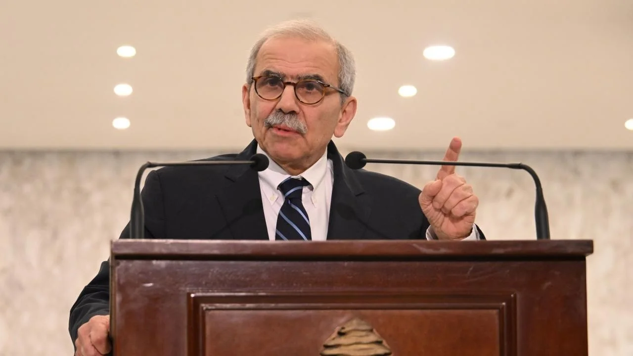 Lübnan'da Kriz Büyüyor: Hizbullah'ın Silahsızlandırılması Tartışması Ertelendi