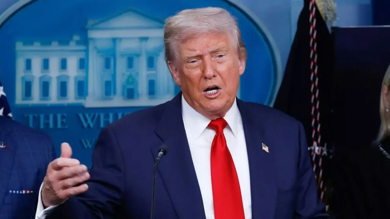 Trump, Putin görüşmesi öncesi ateşkes için liderlerle buluştu