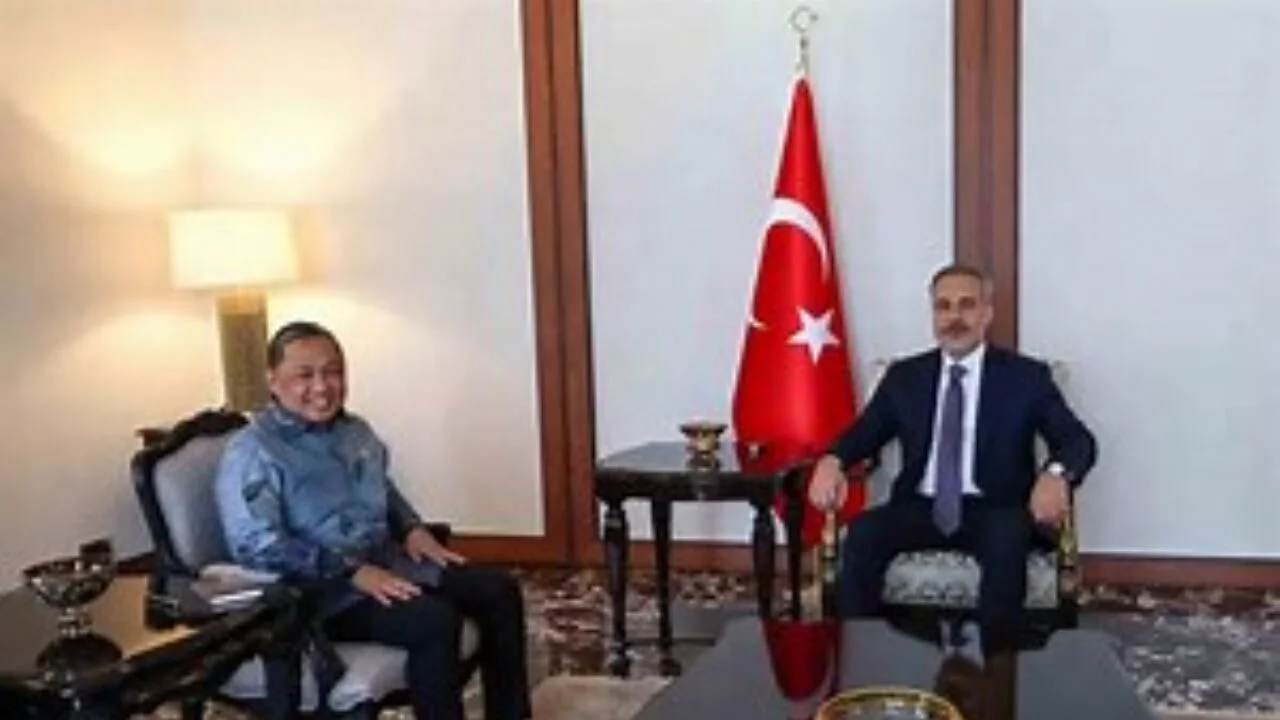 Dışişleri Bakanı Fidan, Endonezya Dışişleri Bakan Yardımcısı Matta'yı kabul etti