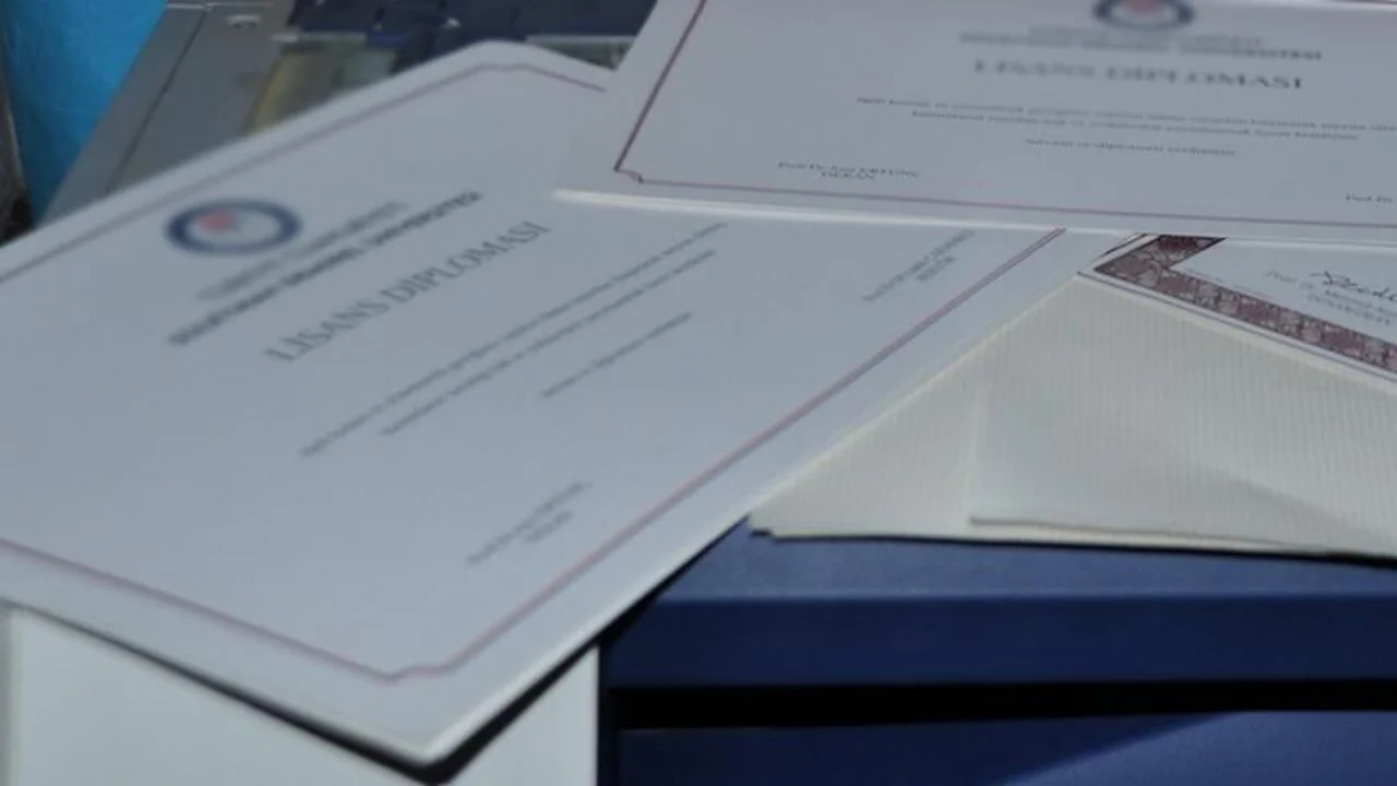 Bakan Tunç'tan 'sahte diploma soruşturması' detayları