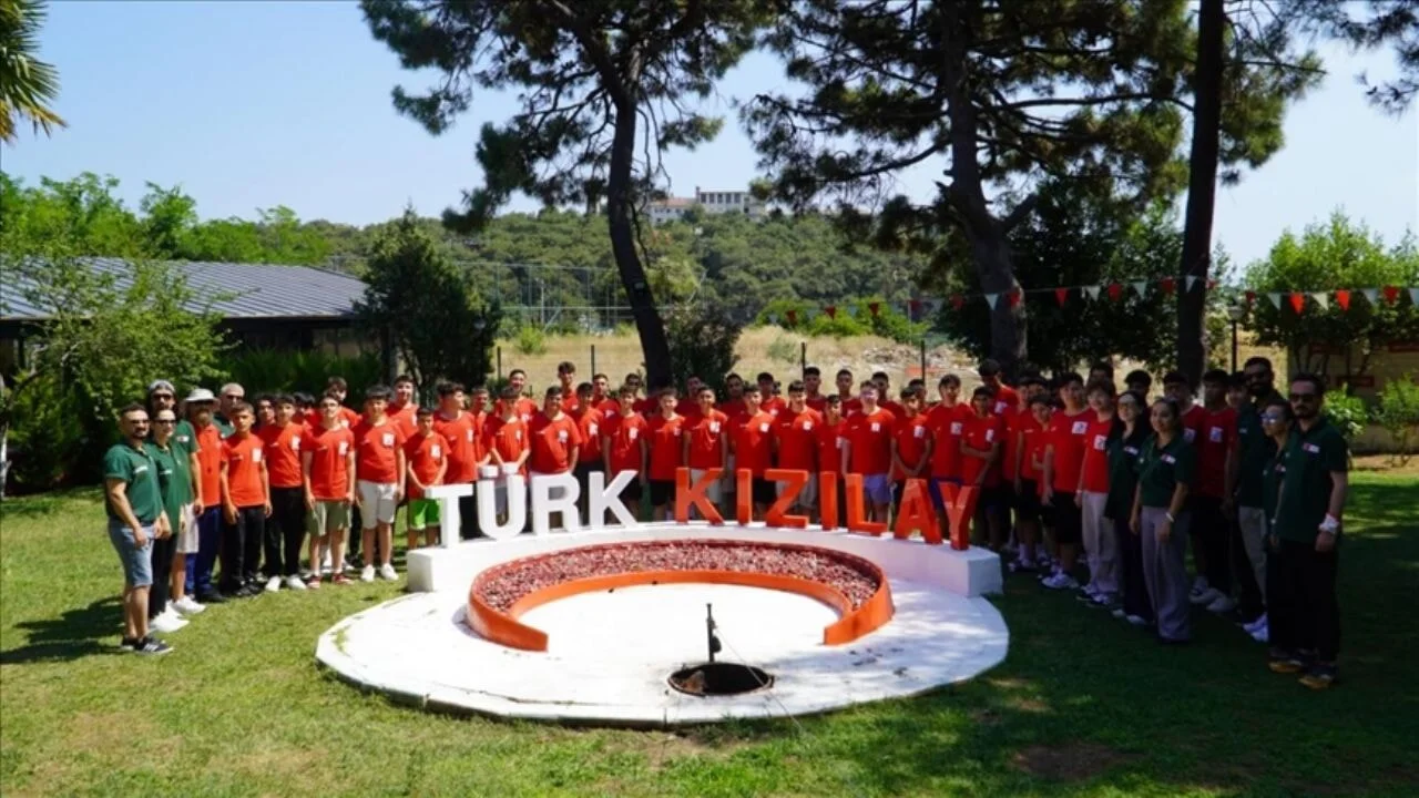Türk Kızılay, 53 ilden gençleri ağırlıyor