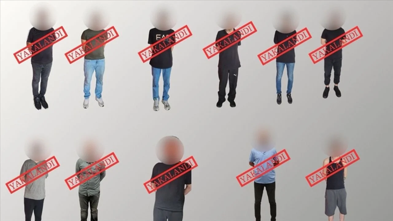 Kırmızı bültenle yakalanan 11 kişi Türkiye'ye getirildi