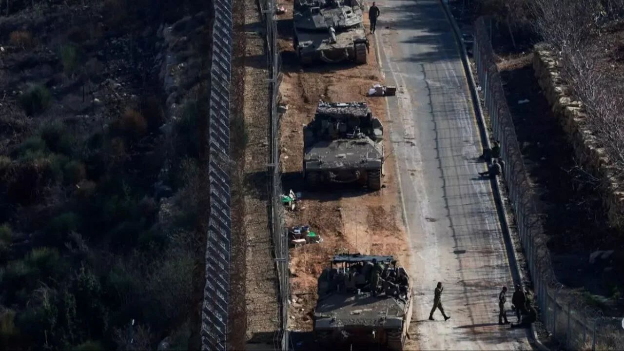 Filistin'den sonra sıra Suriye'de: İşgalciler sınırı aştı