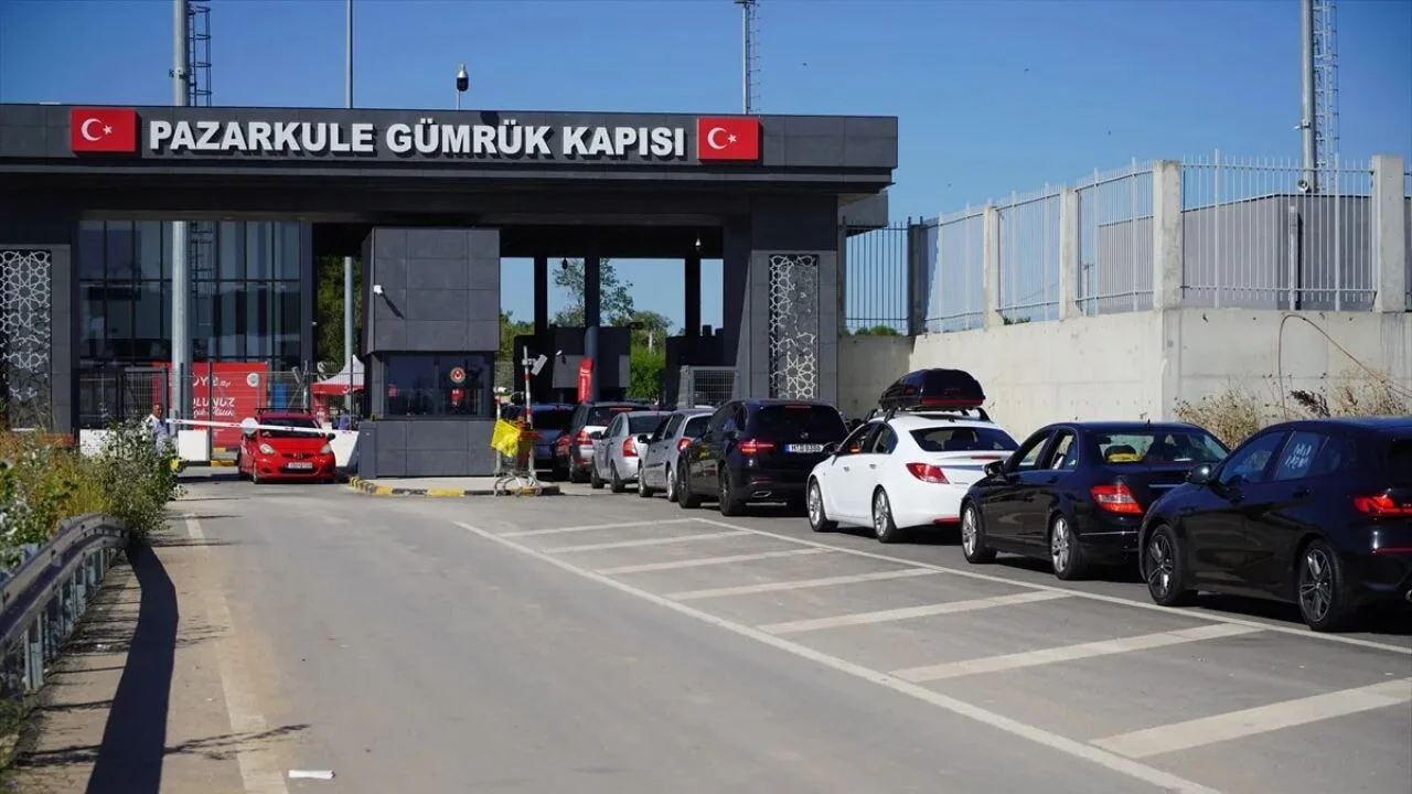 Gurbetçilerin dönüşü sürüyor