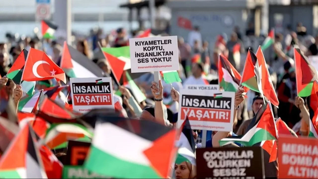 Hamas, Küresel Öfke Günü'nde milyonlara sokağa çıkma çağrısı yaptı