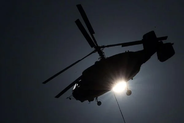 İngiltere'de helikopter tarlaya düştü: 3 can kaybı