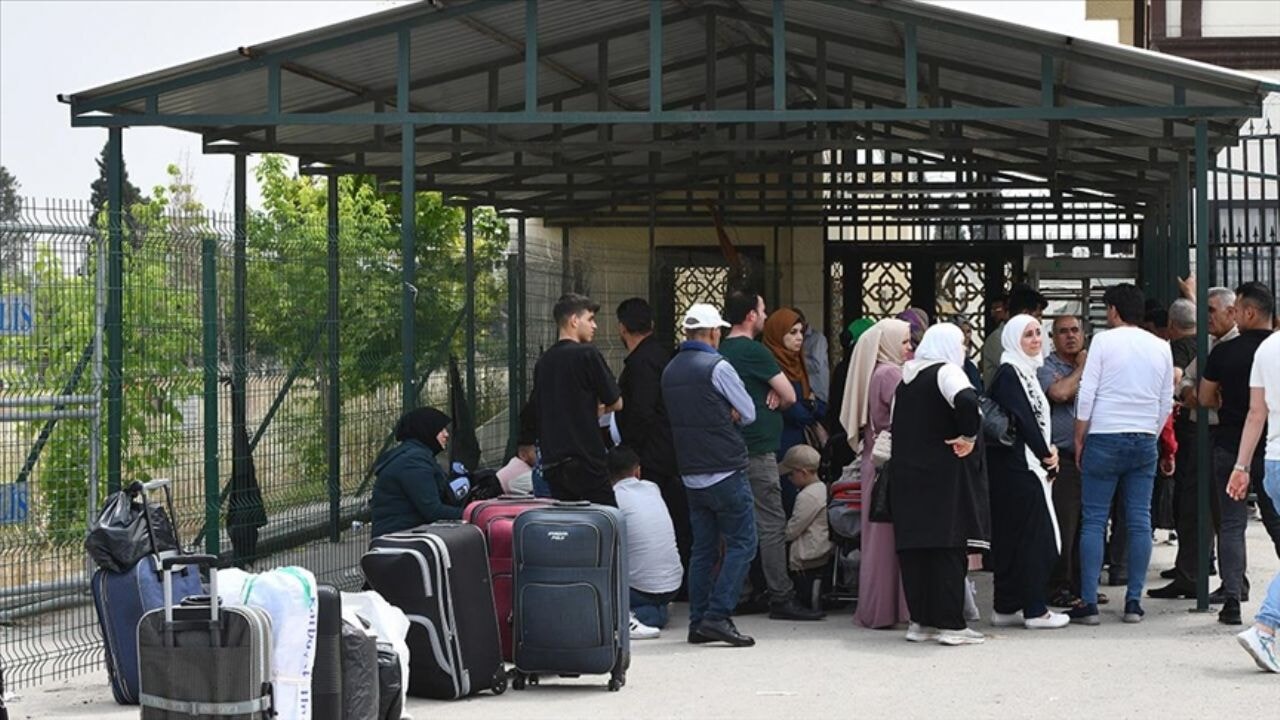 Bakan Yerlikaya açıkladı; İşte Vatanlarına dönen Suriyeli Sayısı
