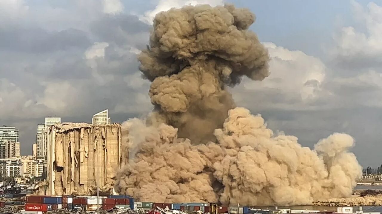 Beyrut Limanı'ndaki patlamayla ilgili bir kişi yakalandı