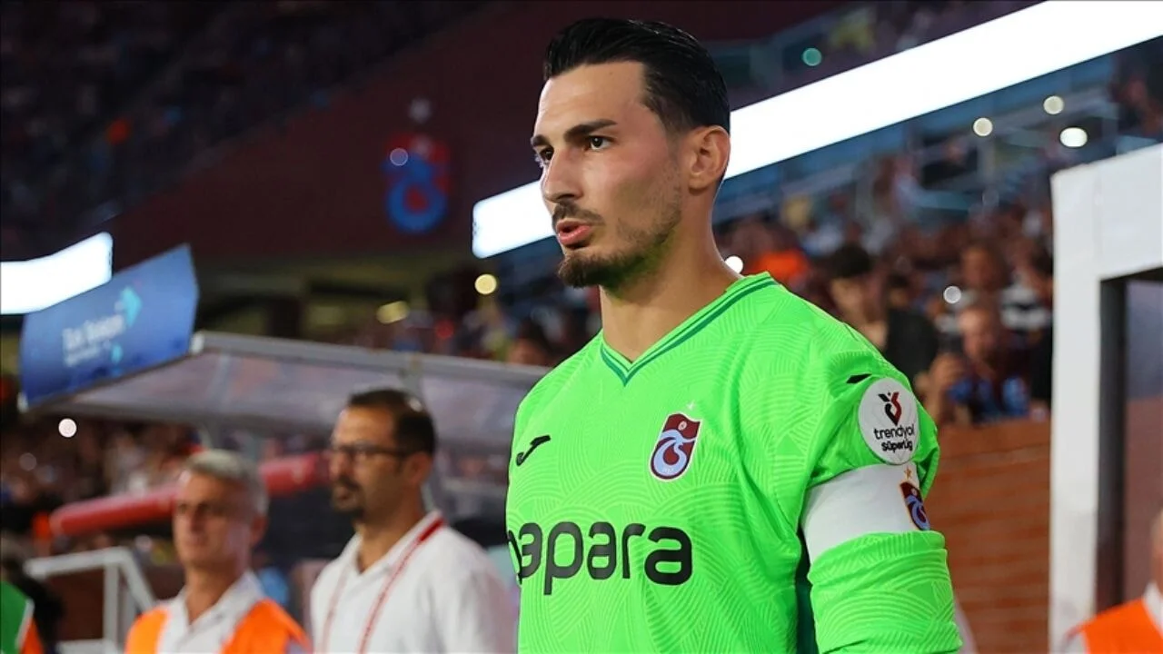 Galatasaray, Uğurcan Çakır ile 5 yıllık sözleşme imzaladı! Çakır'dan veda paylaşımı