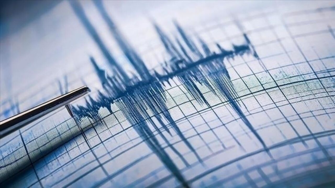 Kütahya'da 5.4 büyüklüğünde deprem; çevre illerde de hissedildi