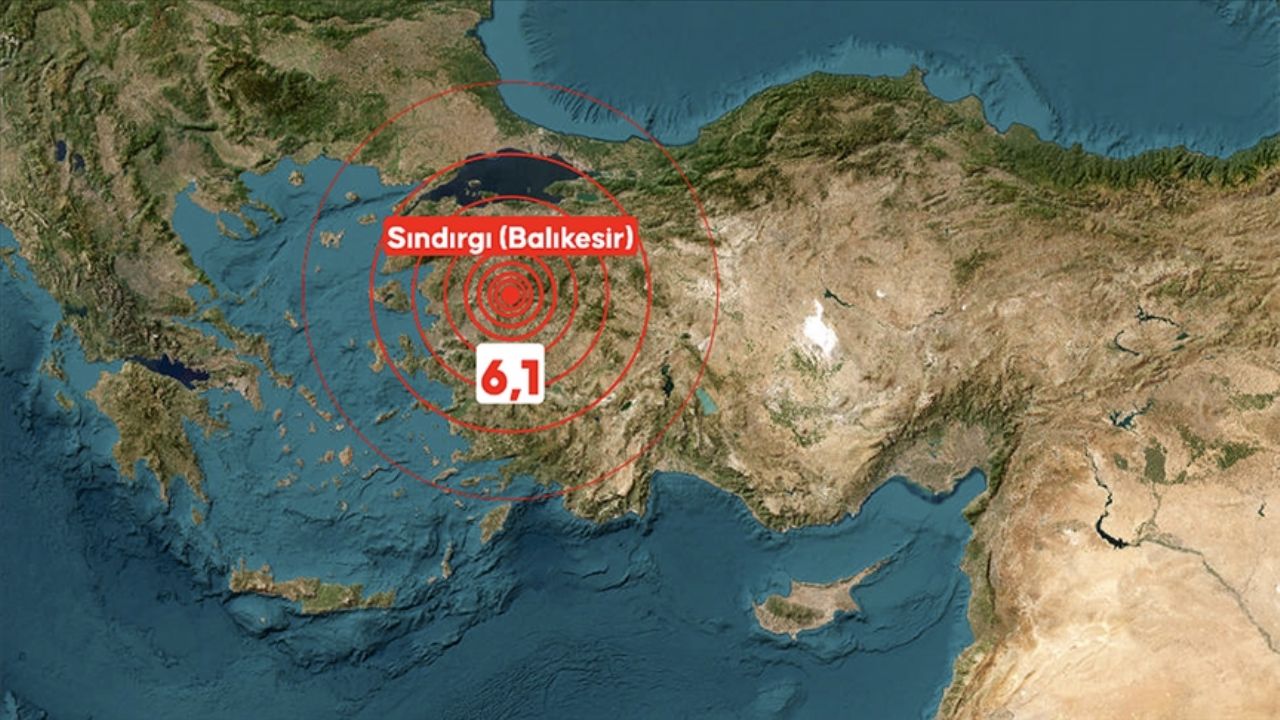 Balıkesir'de deprem! 'Atom bombası' etkisi yaptı...
