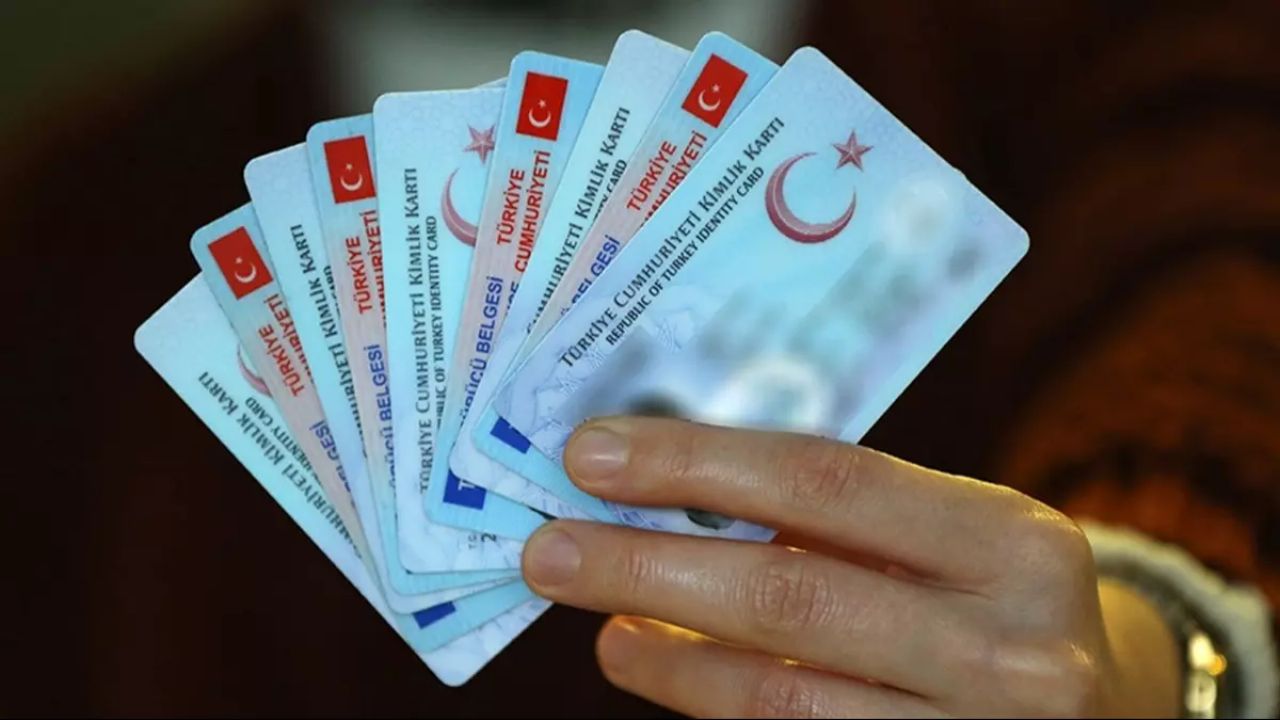 Eski sürücü belgeleri geçersiz oluyor