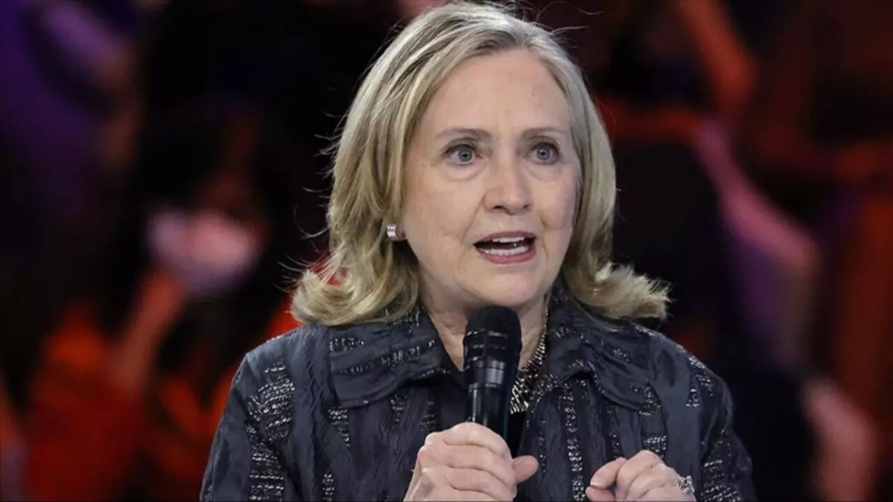 Hillary Clinton: Trump, Venezuela'ya askeri müdahale planlıyor