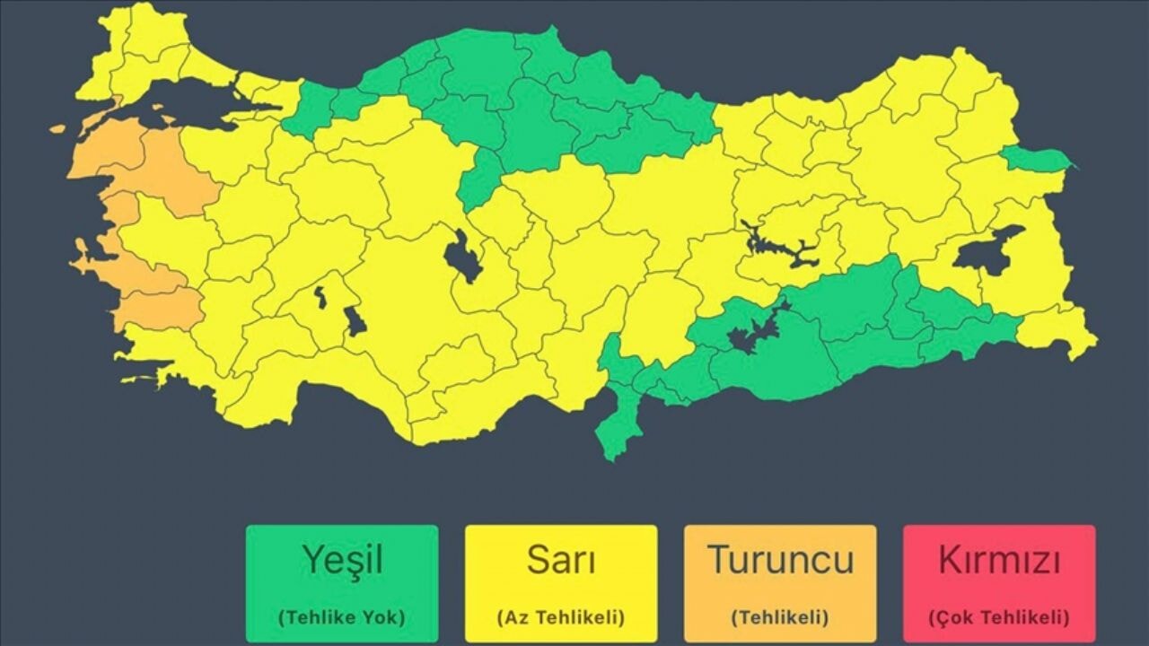 Meteorolojiden kuvvetli sağanak ve fırtına için kodlu uyarı