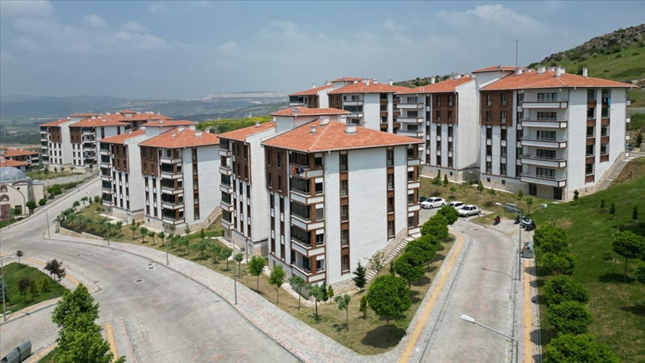 'Yüzyılın Konut Projesi': Sektörden konut piyasası analizi