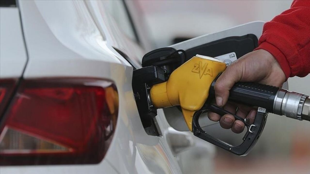 Akaryakıt fiyatlarına yeni güncelleme: Motorine zam geliyor