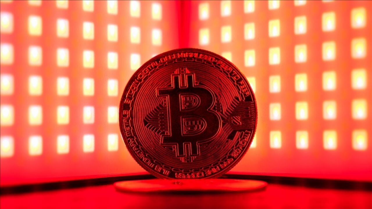 ANALİZ: Bitcoin'deki çöküşün iki temel nedeni