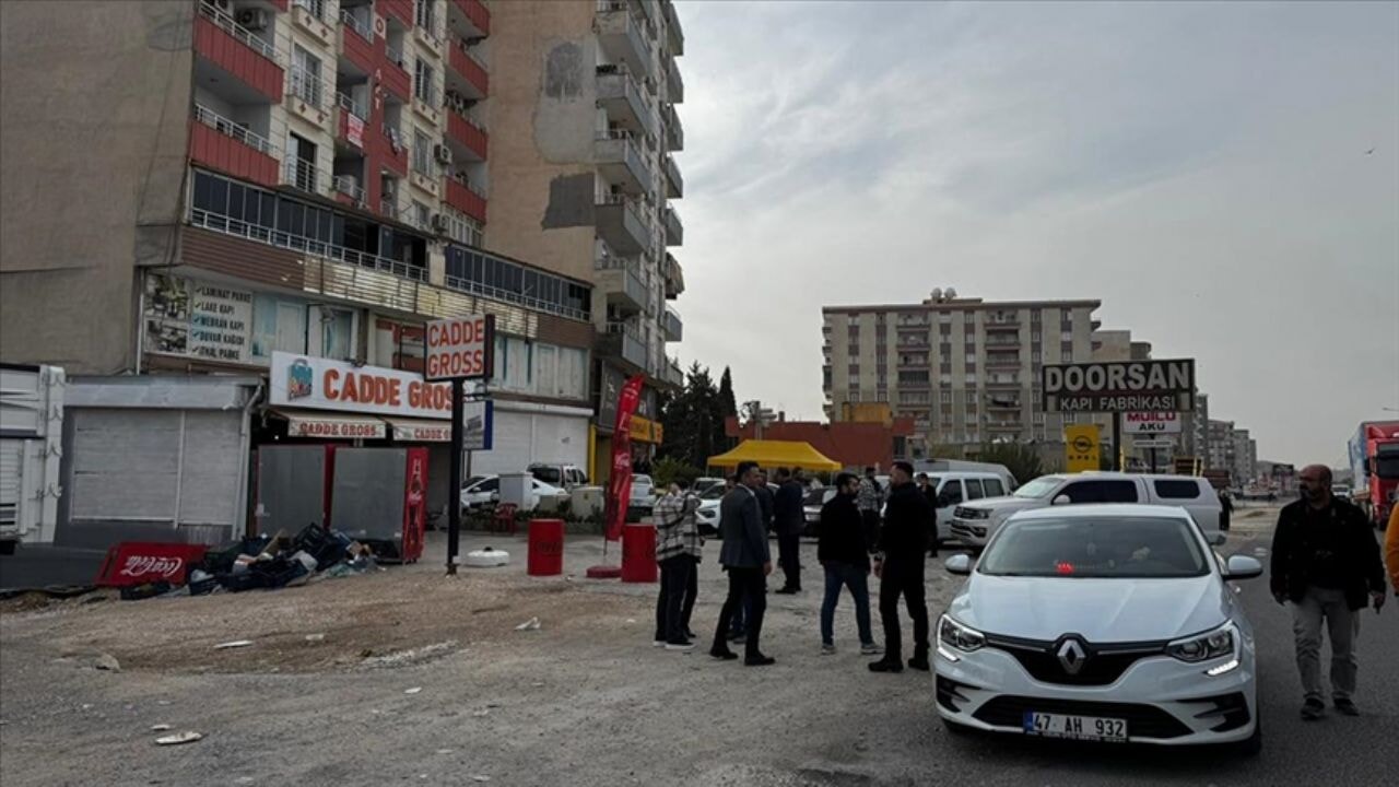 Anne-baba ve çocukları başlarından vurulmuş halde ölü bulundu