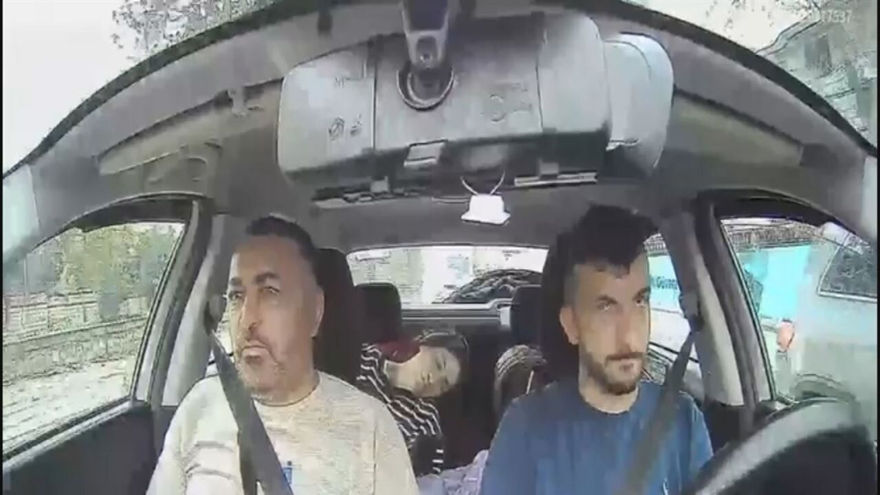 Böcek ailesinin yeni görüntüsü ortaya çıktı; taksici o anları anlattı