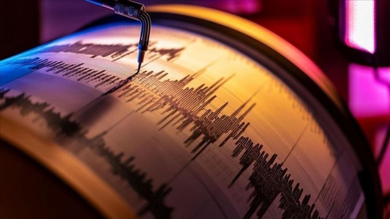 Sındırgı'da sabah saatlerinde deprem!