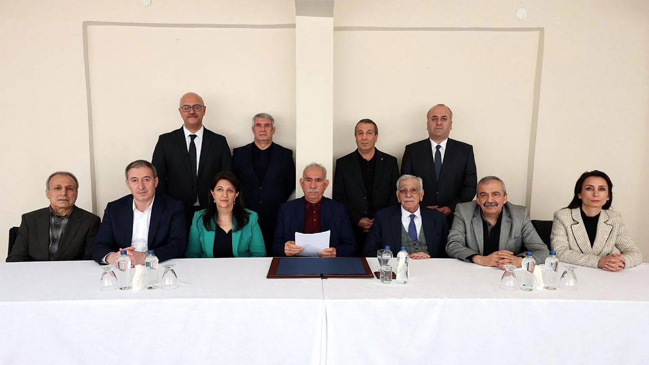 Öcalan'dan 'barış yasası' çağrısı