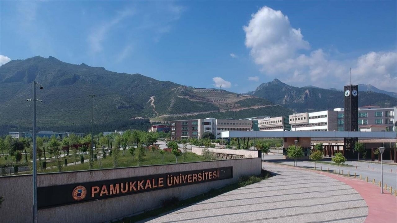 Provokatif paylaşımlar Pamukkale Üniversitesini karıştırdı