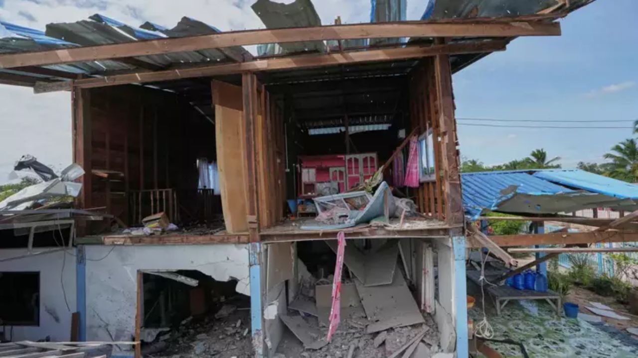 Tayland'ın Kamboçya sınırındaki eyaletinde sokağa çıkma yasağı