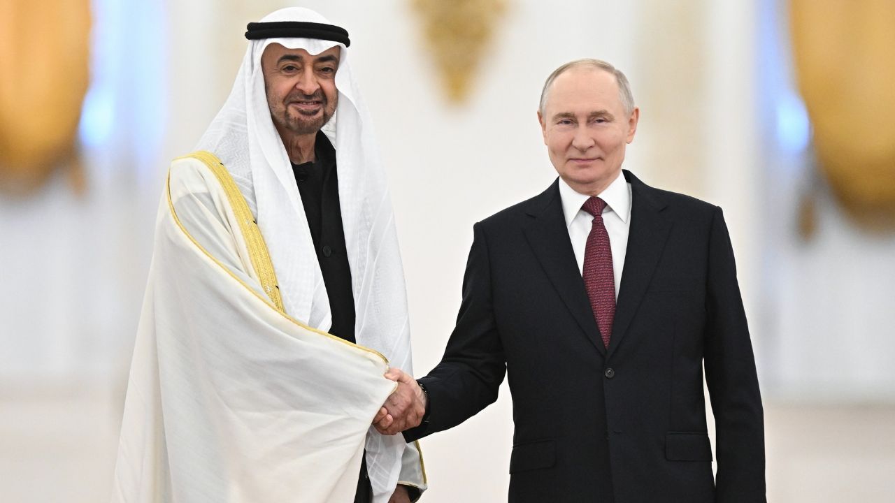 BAE lideri Moskova'da; Putin'den İran açıklaması...
