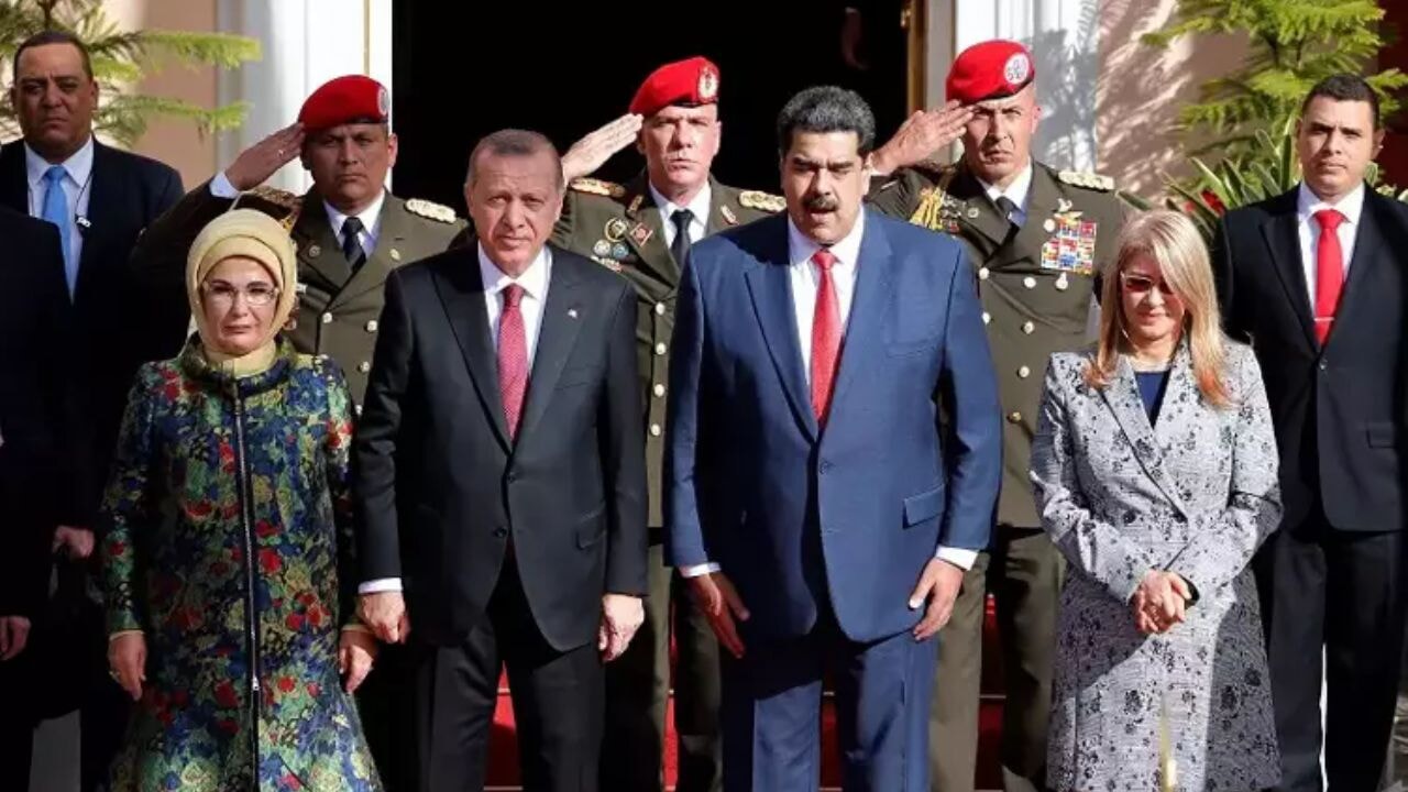 'Maduro'ya Türkiye teklif edildi' iddiasına Cumhurbaşkanı Erdoğan'dan cevap