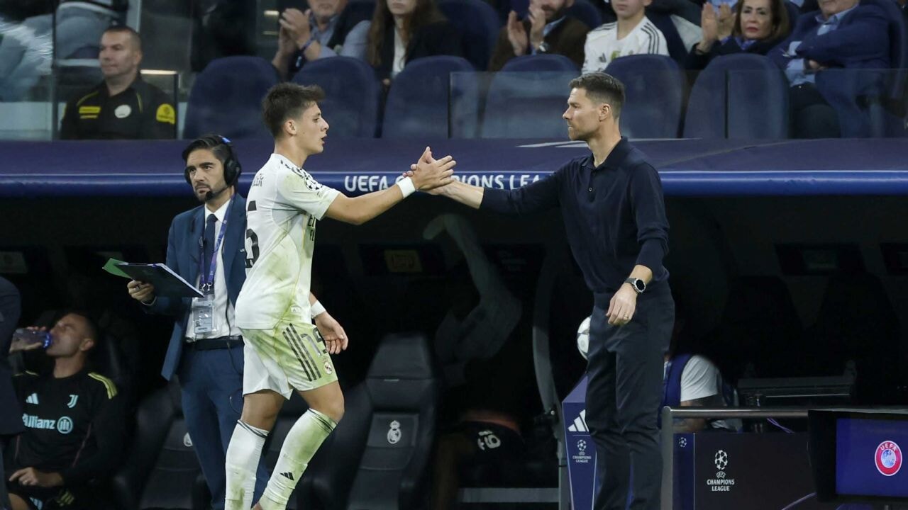 Real Madrid'de Xabi Alonso gönderildi, yeni teknik direktör açıklandı
