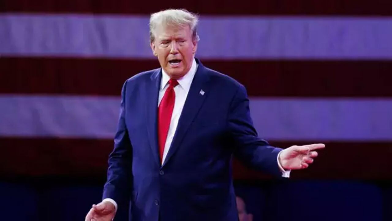 Trump, İran halkına destek mesajı verdi