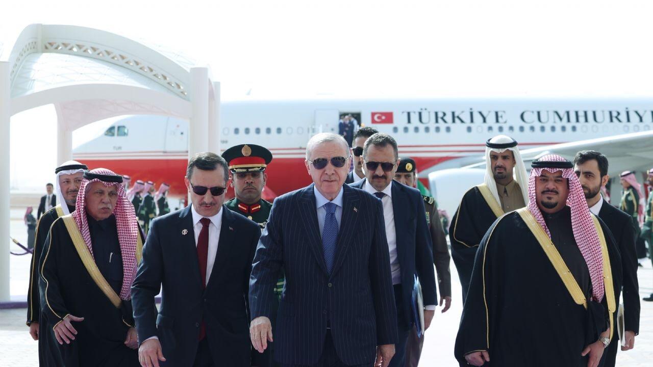 Cumhurbaşkanı Erdoğan, Suudi Arabistan temaslarına başladı