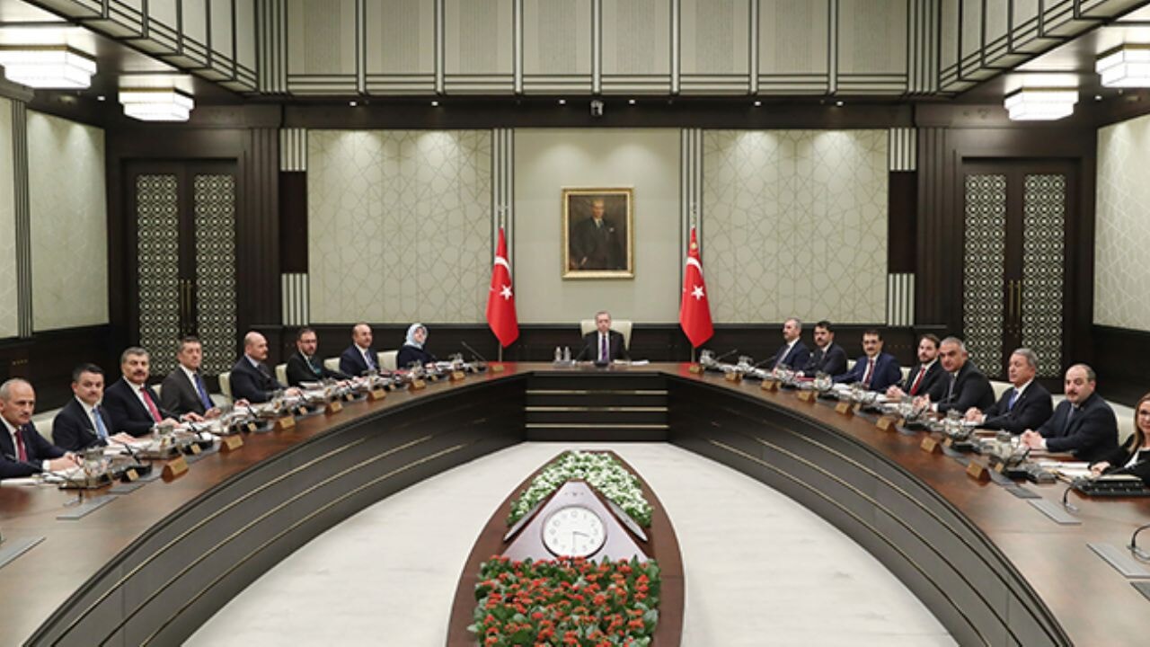 Cumhurbaşkanlığı Kabinesi toplanıyor! Masada hangi konular öne çıkacak?