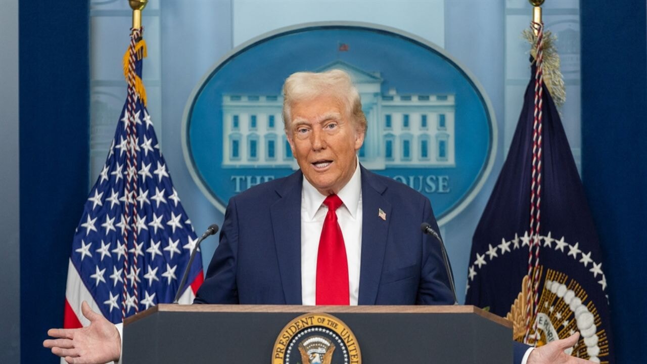 Trump'tan İran ile ilgili 'ikinci aşama' uyarısı